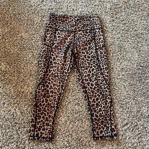 Cheetah print leggings